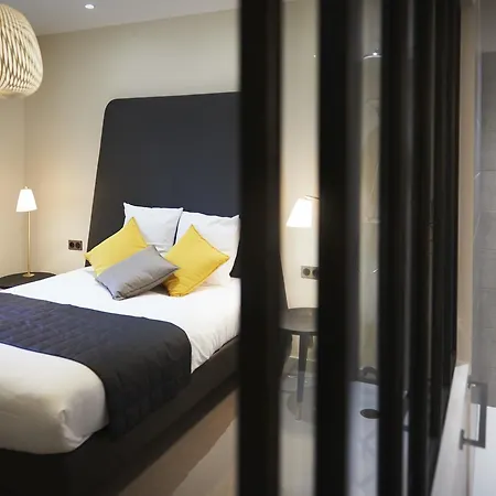Pont Du Chalon And Restaurant Hotel 3*