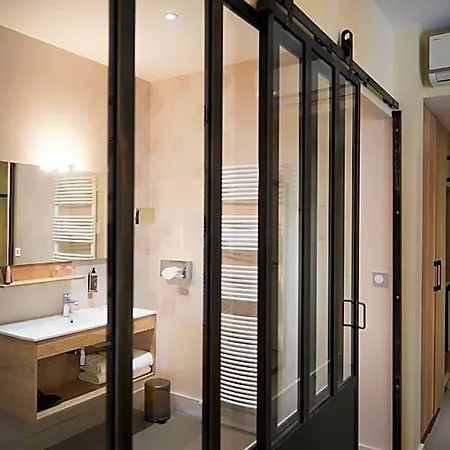 Pont Du Chalon And Restaurant Hotell