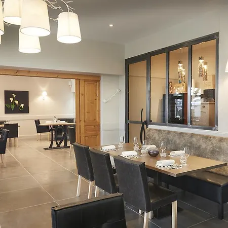 Hotell Pont Du Chalon And Restaurant